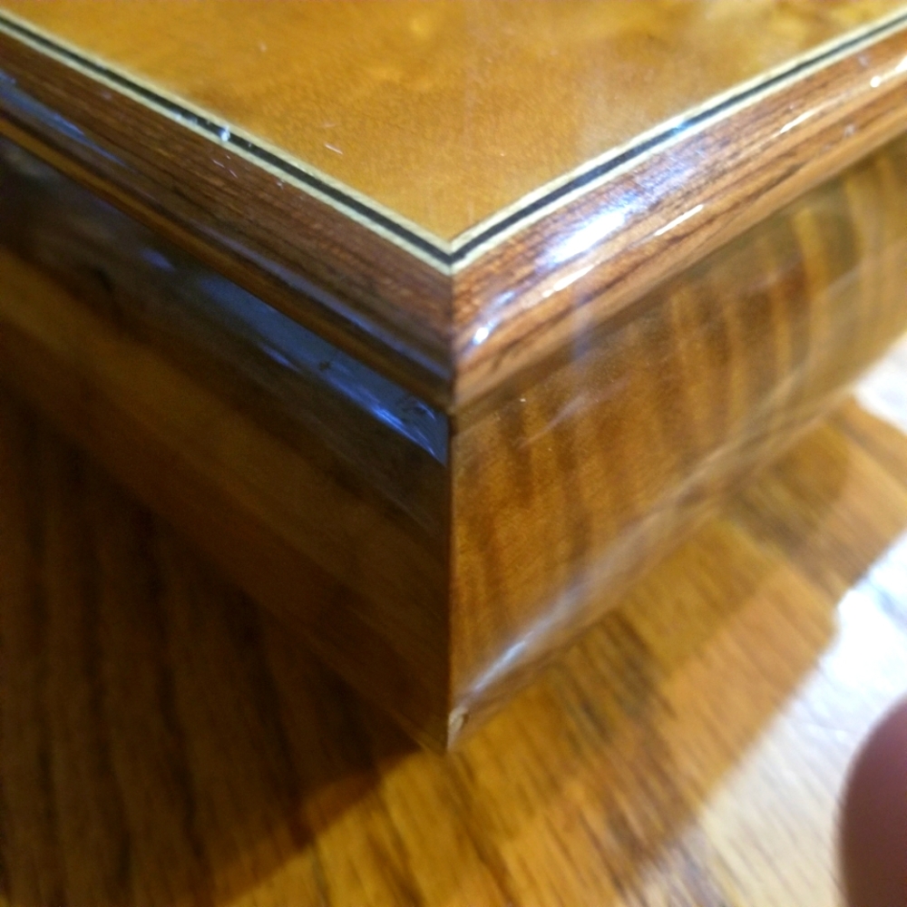 Vintage Italian Music Box - Picture 8 of 12